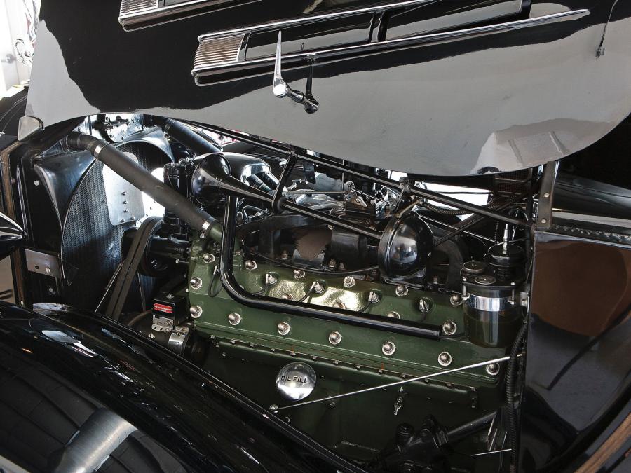  Packard Twelve 5-Passenger Coupe 1936 года  (фото 3 из 11)